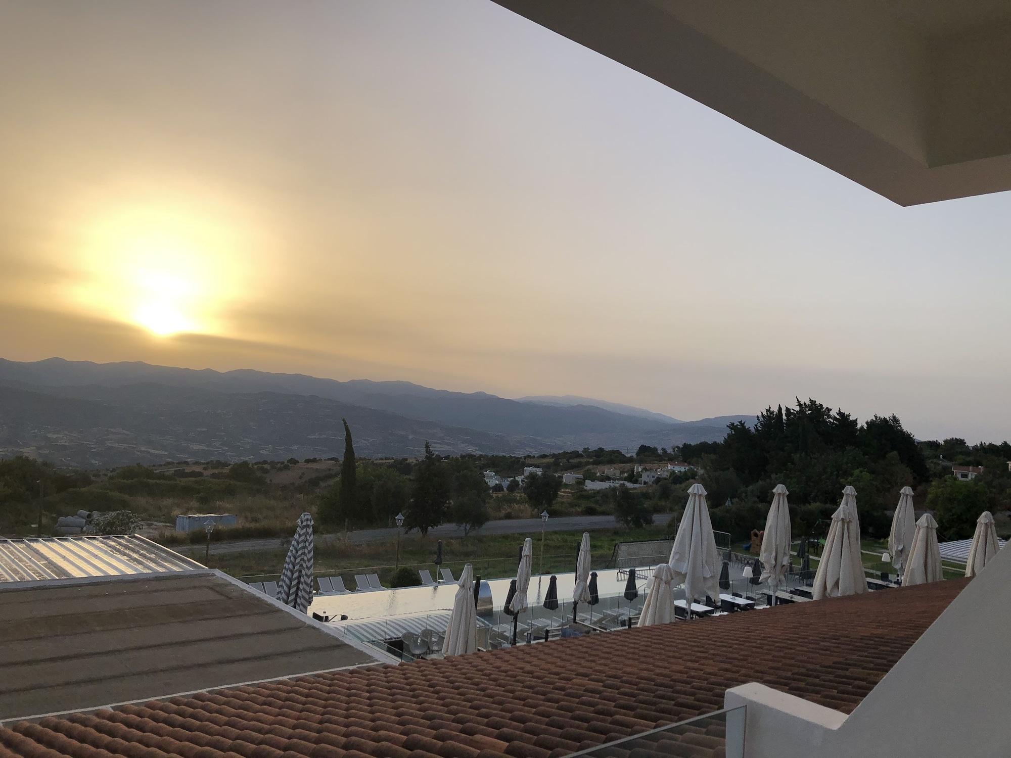 Droushia Heights Hotel Dhrousha Bagian luar foto